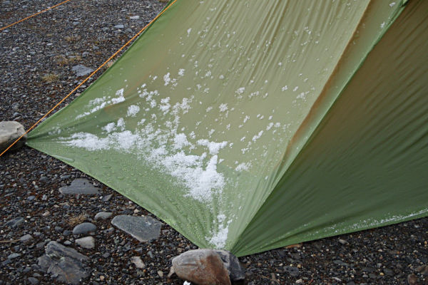 Is på teltet